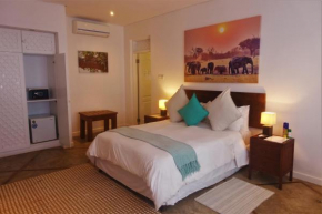 Alexanders Hotel